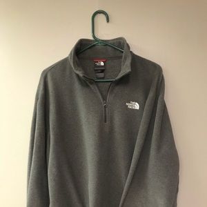 North Face Quarter Zip Pullover